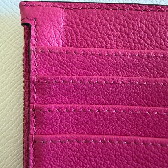 Versace La Medusa Fuchsia Leather Card Holder Wallet Keychain – Gold Medusa - Picture 11 of 13